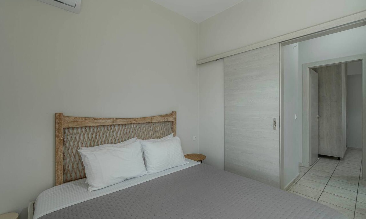 Kato Galatas Apartment | Joyful Guest House 2 Gaia by 8essentially