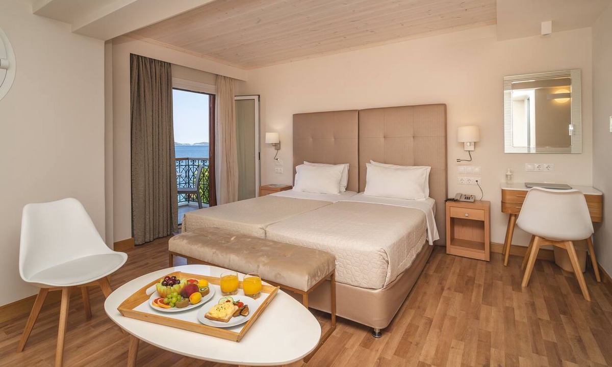 Pylos Hotel | Karalis City Hotel