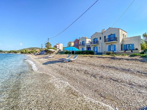 Skala Mistegnon House | Kyparissis Beach House 2