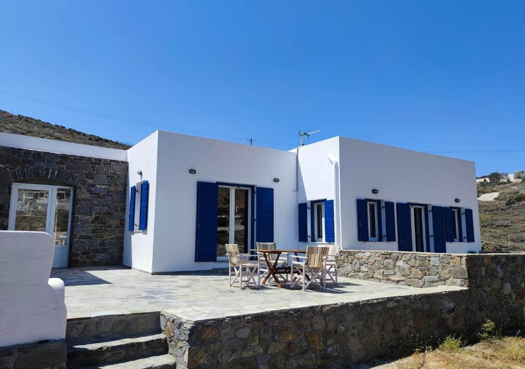 Azolimnos Villa | Lighthouse View Syros
