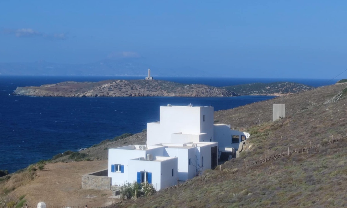 Azolimnos Villa | Lighthouse View Syros-103sq.m villa near azolimnos.