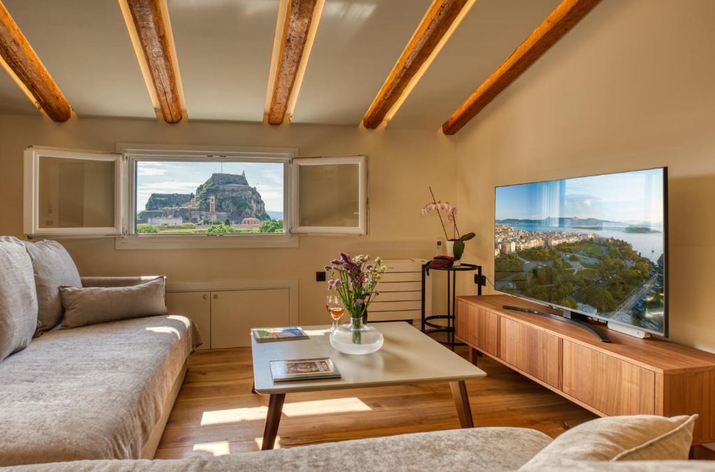 Old Town Apartment | Liston Luxury Penthouse