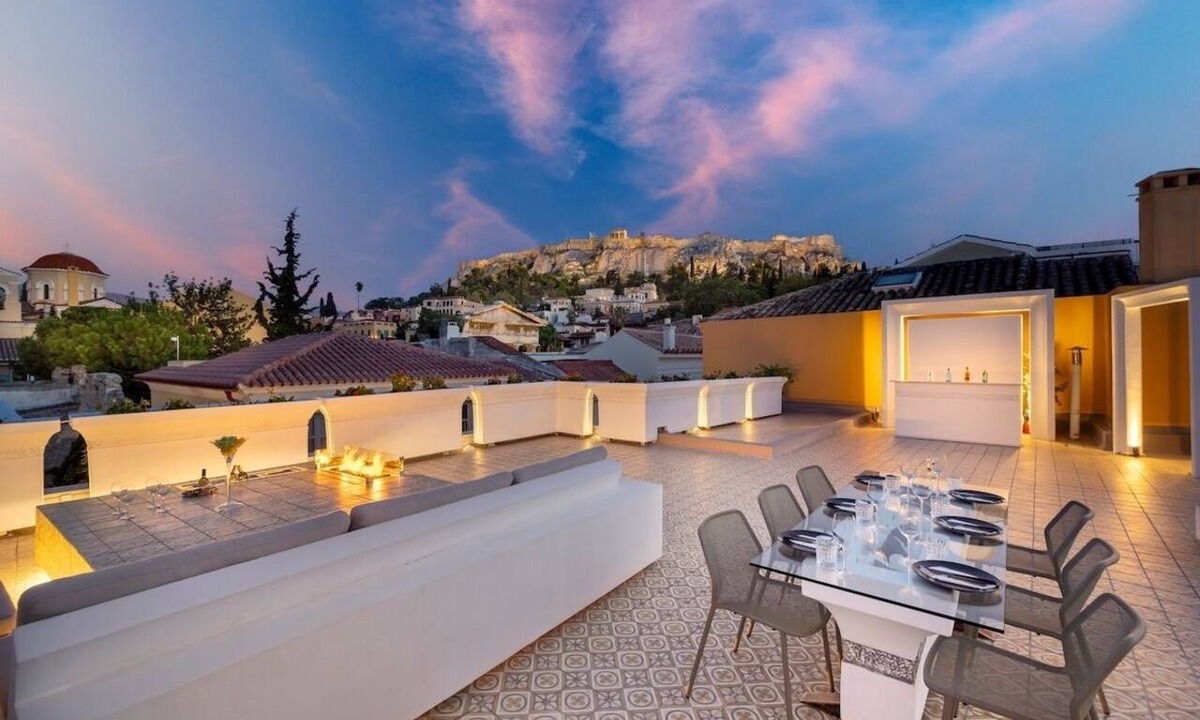Thissio Villa | Live Your Myth | Villa with Acropolis View Plaka