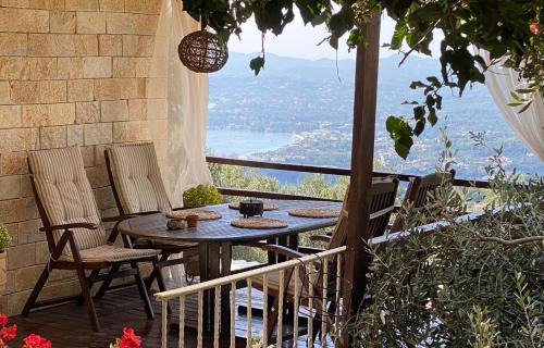 Spartylas House | Lorantina Luxury Sea View House with Starlink WiFi near Barbati & Ipsos