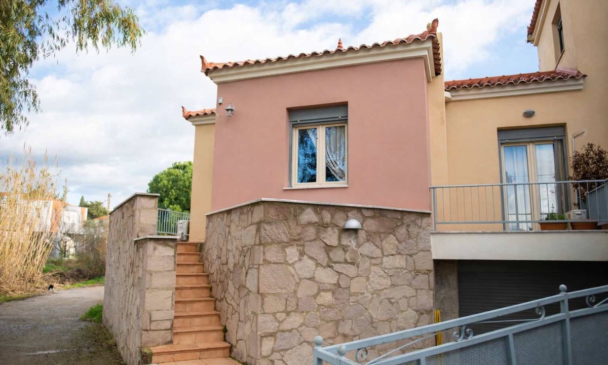 Kalloni Apartment | Loucas Home Kalloni Lesvos Central Stay w Balcony