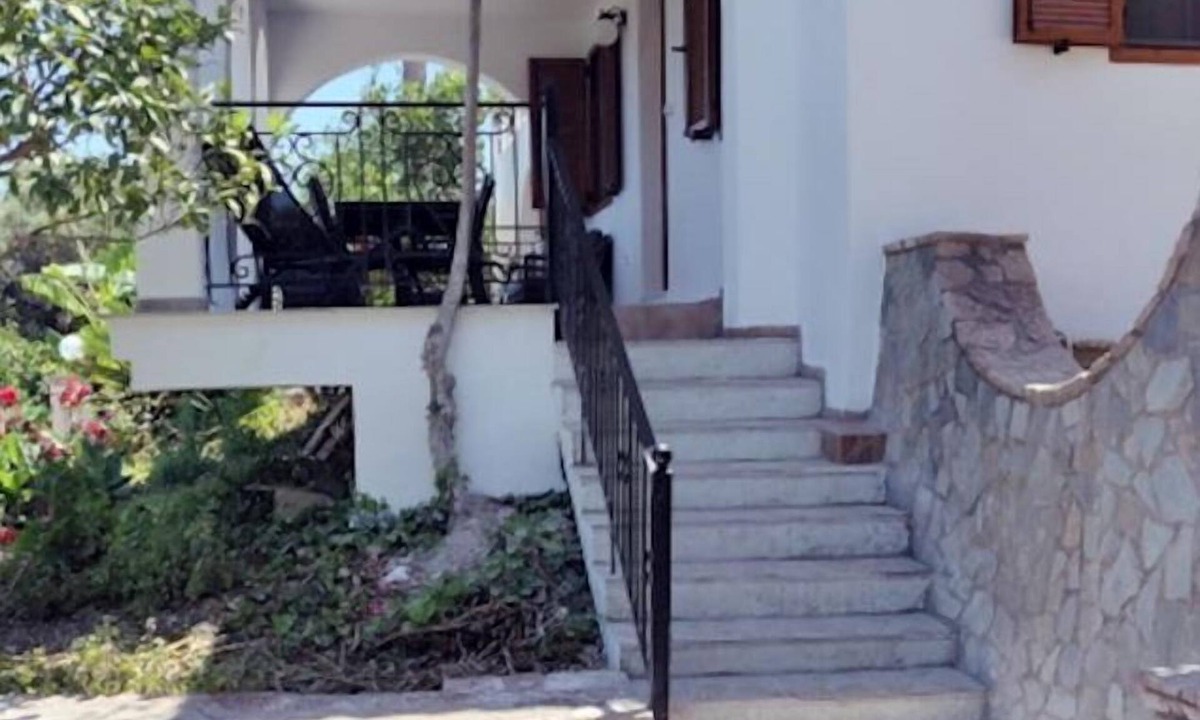 Pylos-Nestoras Apartment | MAGNOLIA by AROKARIA APARTMENTS - 50 meters from the sea