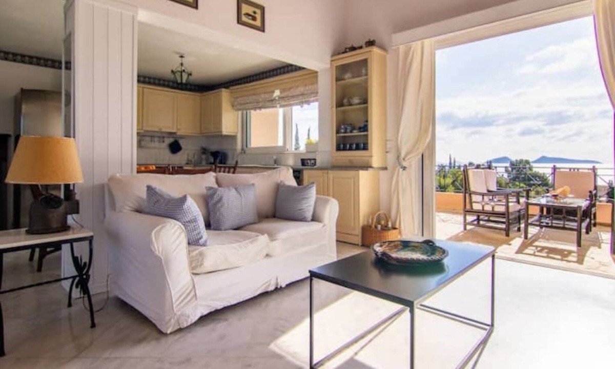 Agios Emilianos Apartment | Maison of apartments next to the beach-Big Blue
