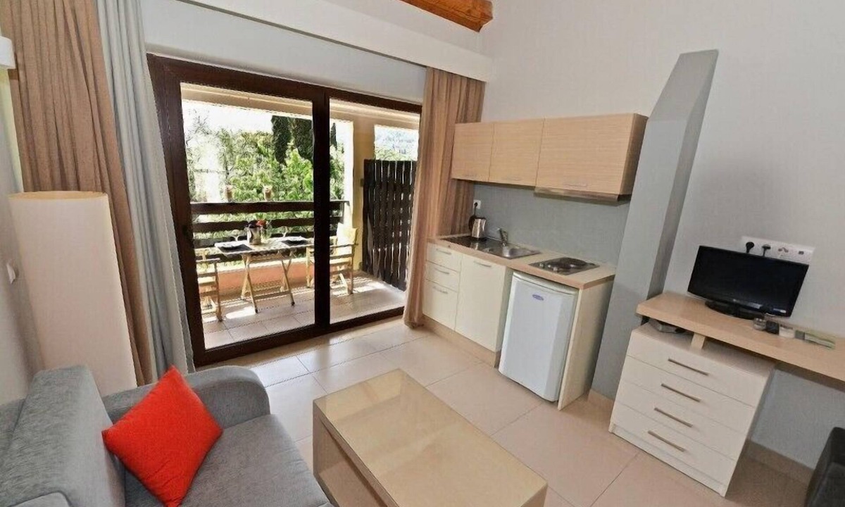 Liapades House | Medusa Luxury Apartments