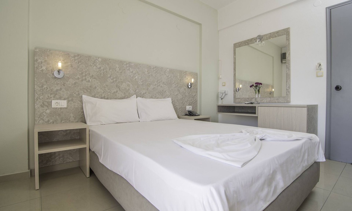 Kantanos-Selino Hotel | Megim