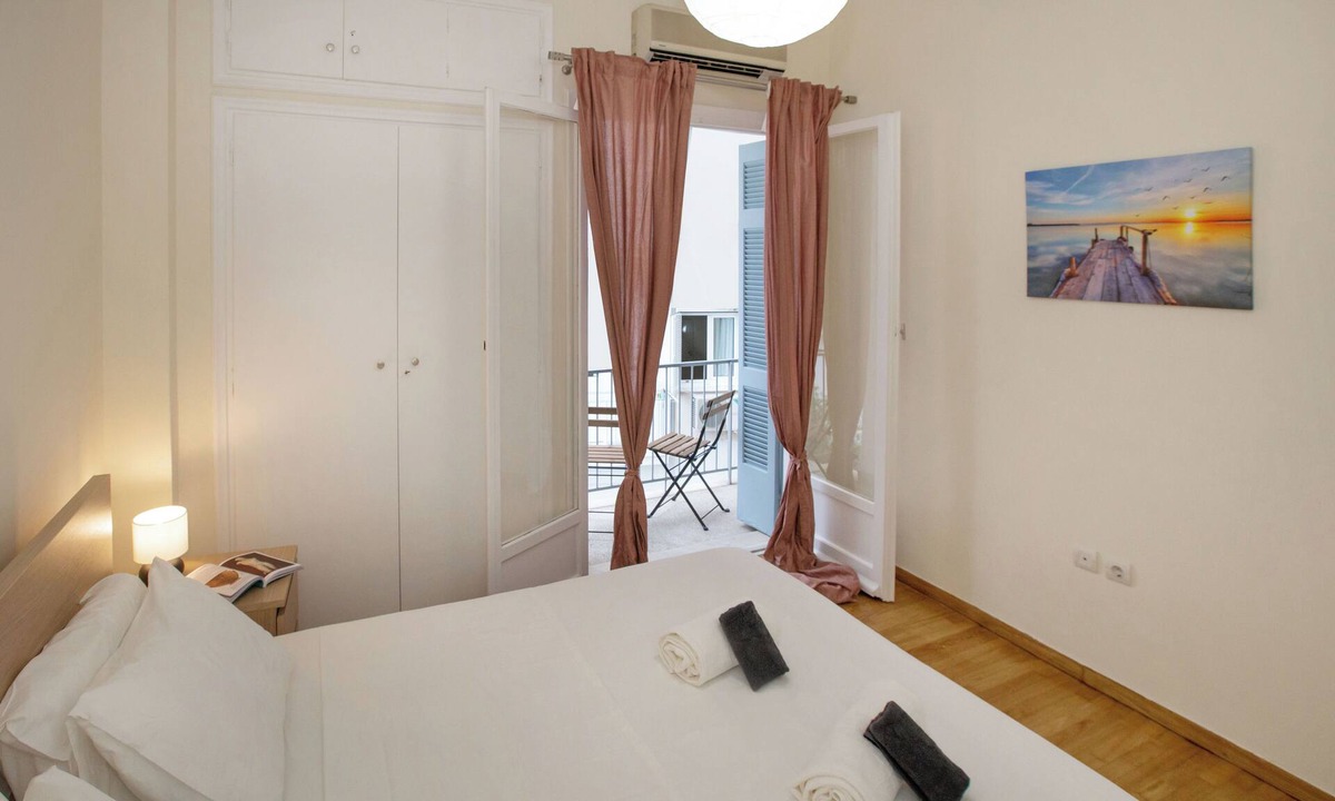 Pangrati Apartment | Modern Rental with Cozy Charm by GHH