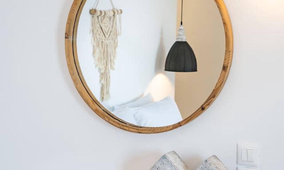 Aperio Apartment | Modern Sea-View Suite with Private Balcony – Yploui Suites Karpathos