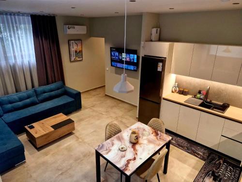 Ampelokipoi Apartment | My house apartment pj 2