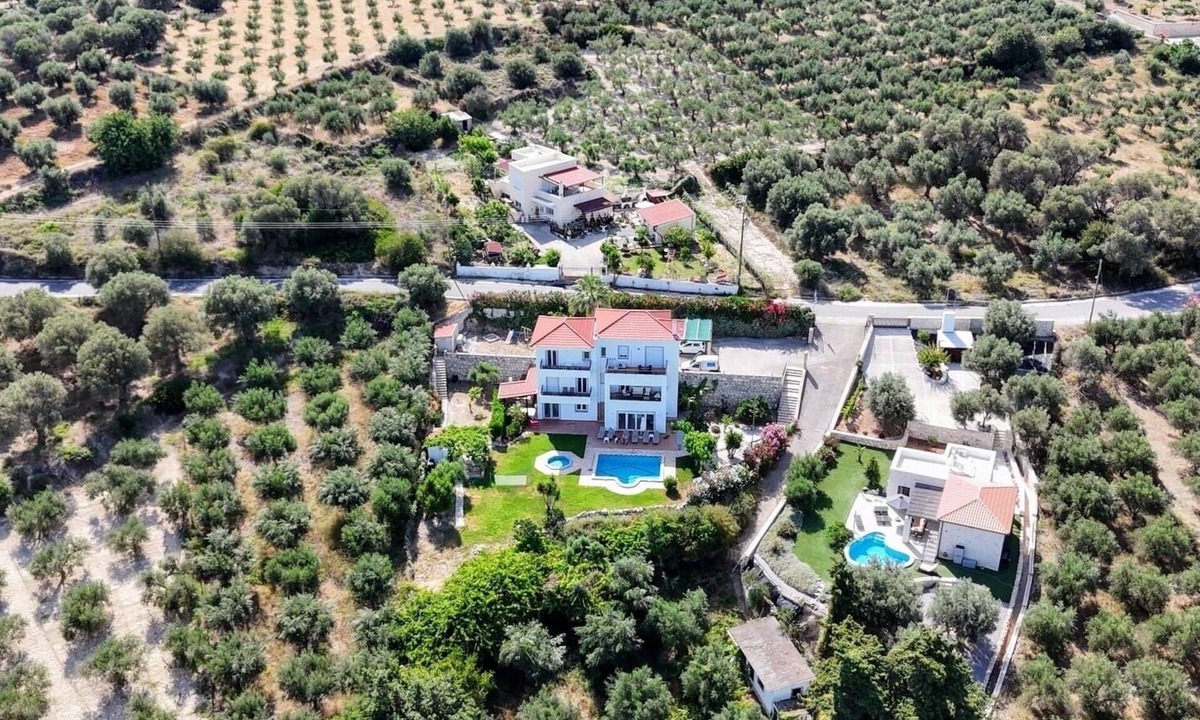 Rethymno Condo | New - Villa Cornelia with pool. G. 2-room apartment. Sea view - olive groves.