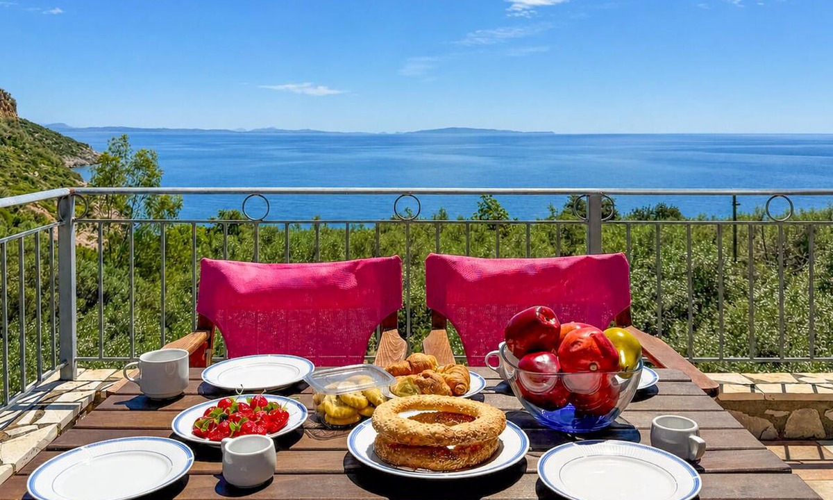 Paralia Cottage | Nice bungalow in Astros Arkadias with WiFi