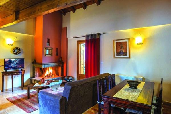 Arachova House | Odos Oneiron