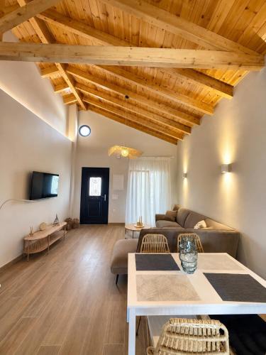 Melikia House | Olea Verde Loft Apartment