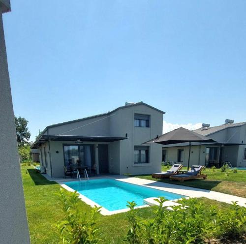 Olymbiaki Akti Villa | Olympus Mare Village Seaside Pool Villas