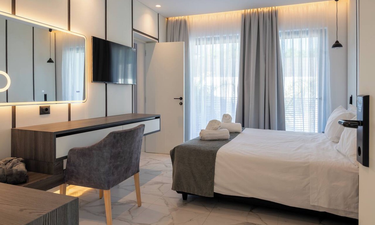 Pastida Hotel | Oros Paradise Hotel