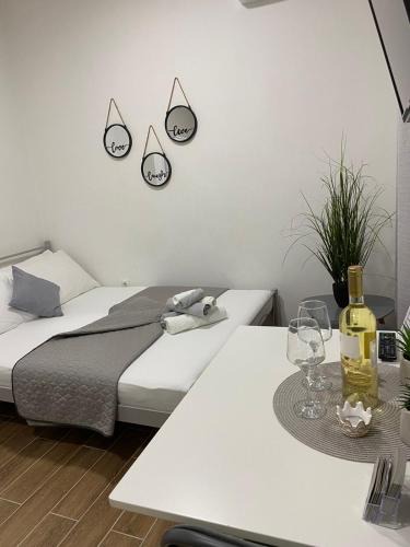 Drama Apartment | Paul’s Houses