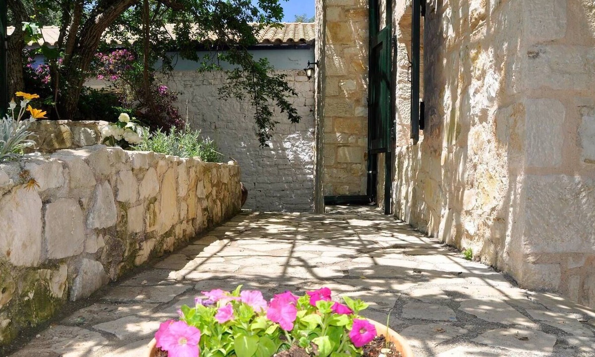 Gaios Condo | Paxos Summer Getaway - Bright & Comfy Room