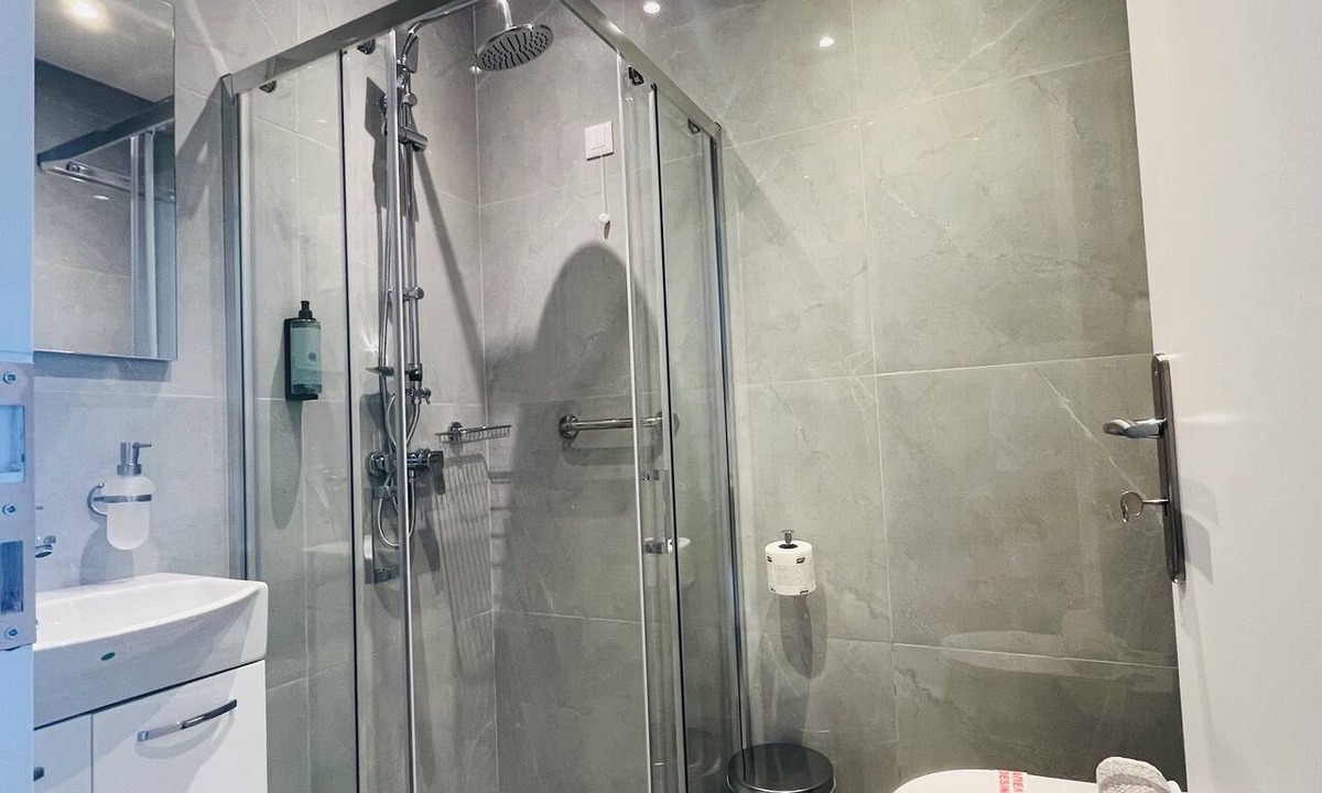 Ios Hotel | Petradi Hotel