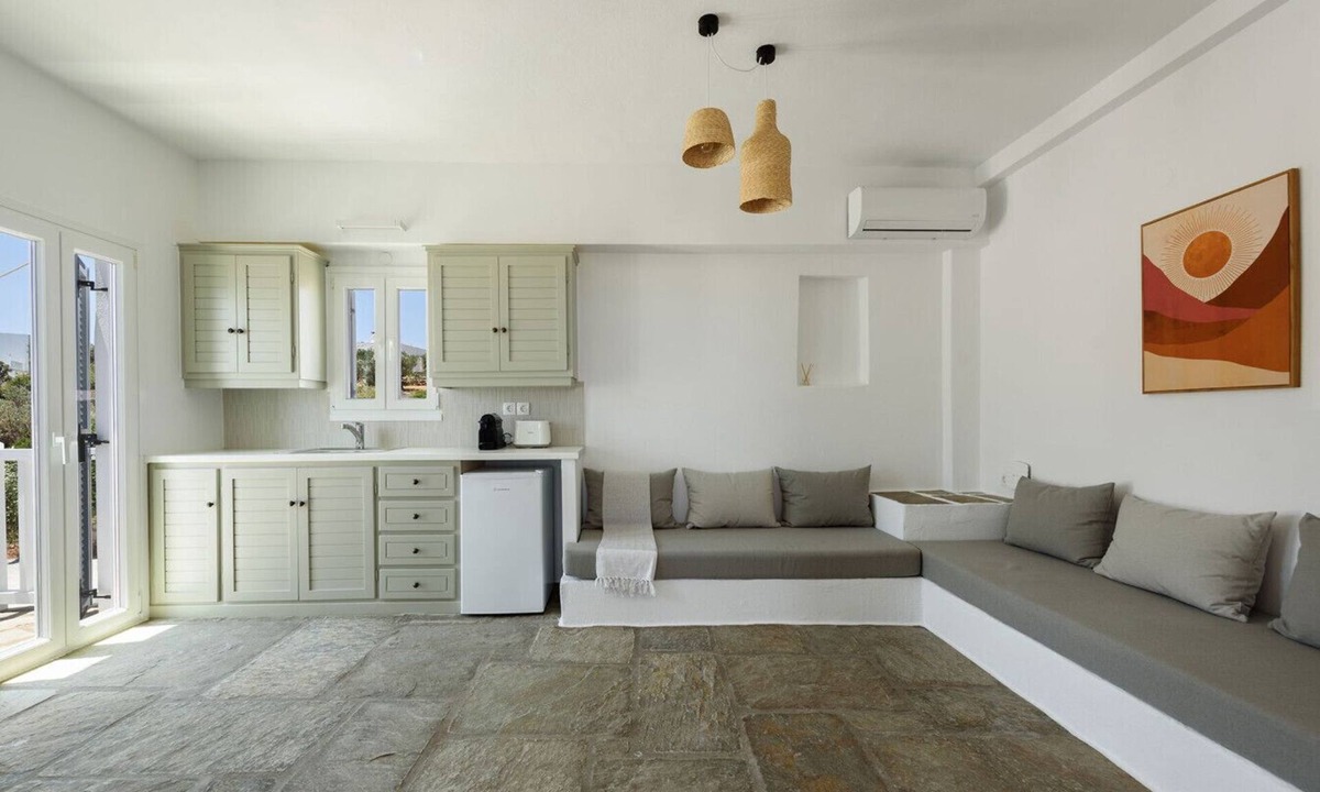 Piso Livadi Apartment | Phaedrus Living: Paros Cycladic Residences 10
