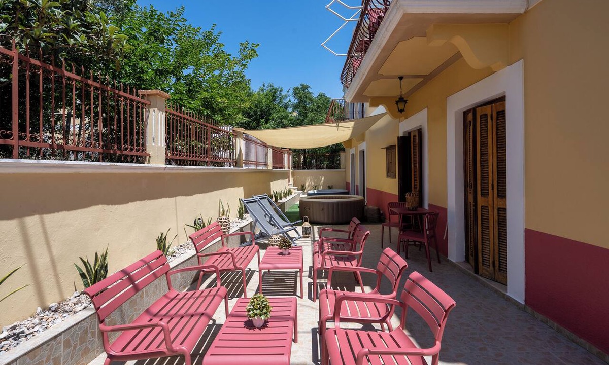 Symi House | Pinotsi Room 2 - 2 single