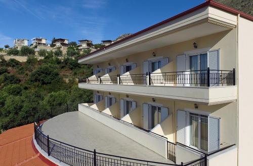 Igoumenitsa House | Plataria Palace