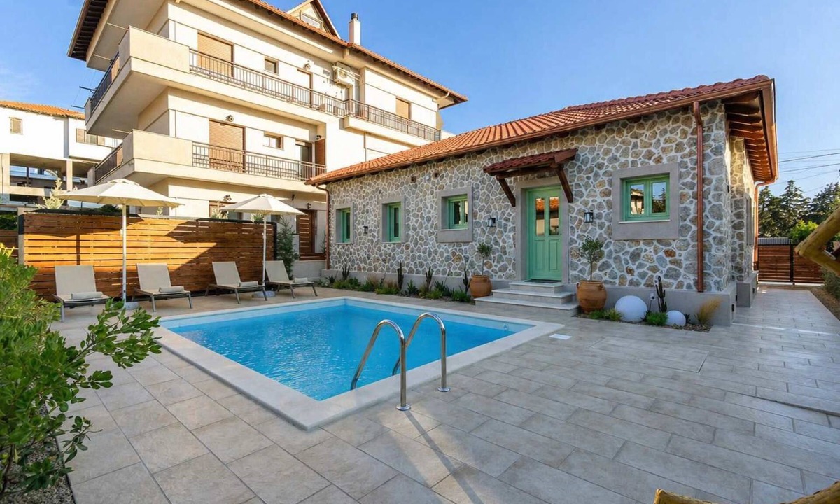 Ierissos Villa | Pnoe Luxury Villa - Ierissos Private Pool Retreat