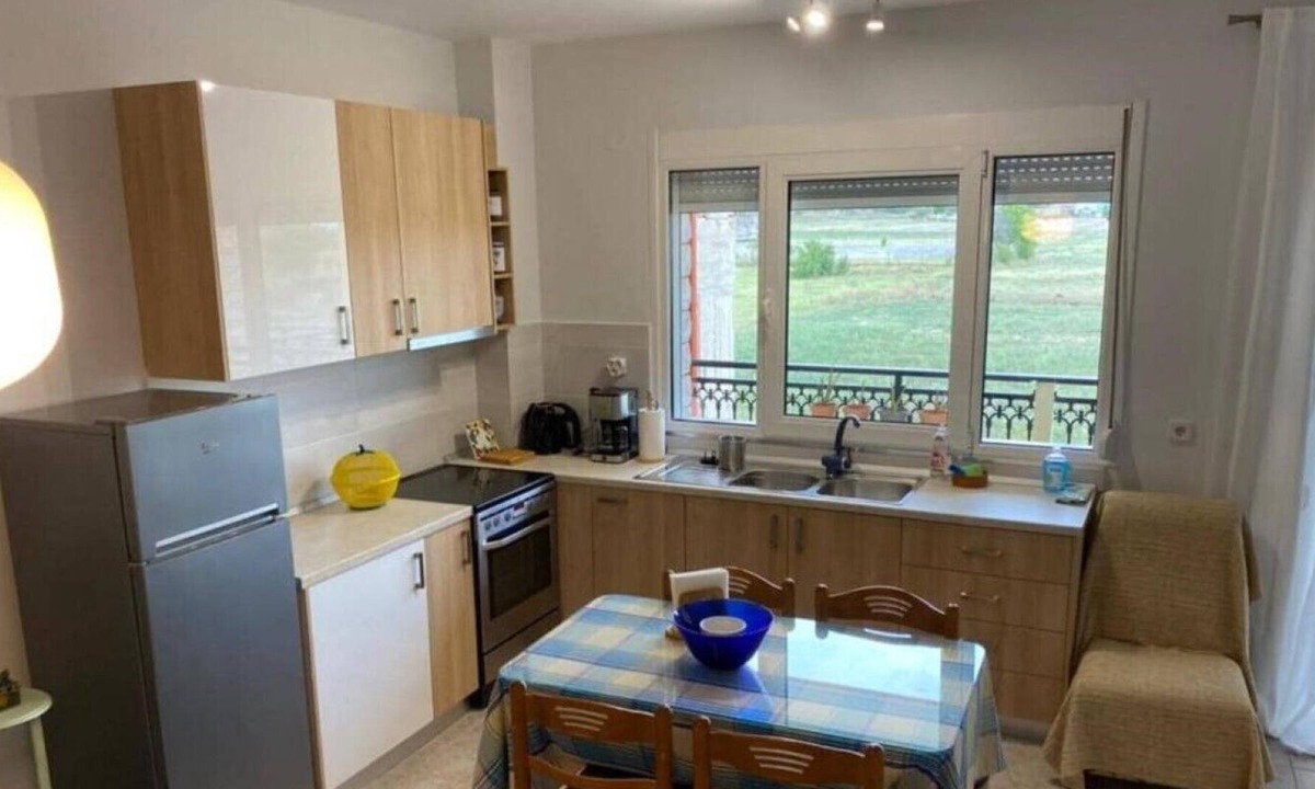 Ptolemaida Apartment | Polys Apartment with view,comfy apartment,spacious,bright in a quiet area
