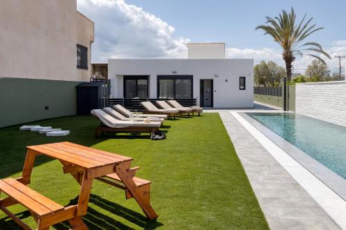 Gournai House | Potame Suites by Estia