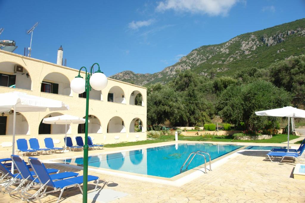 Agios Matthaios Apartment | Prasoudopetra