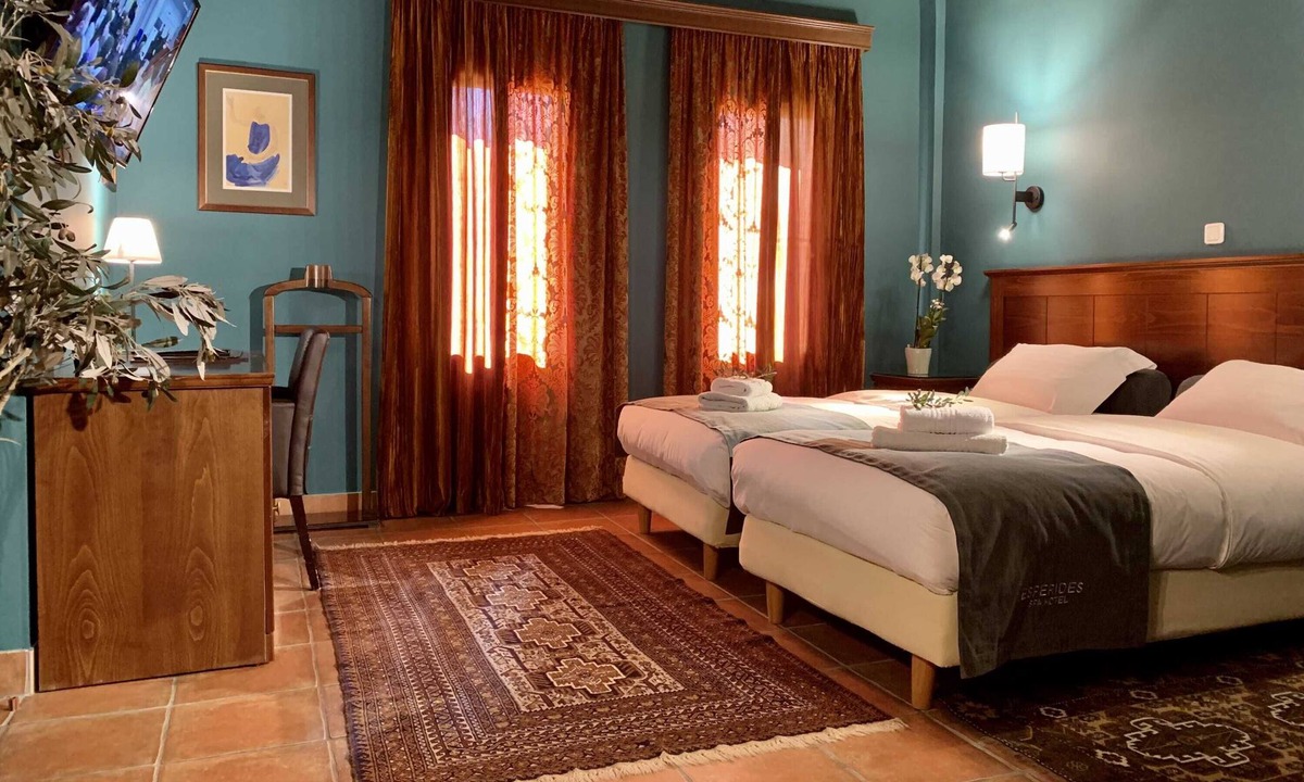 Naousa Condo | Premium Quad Retreat - Esperides Sunny Getaway