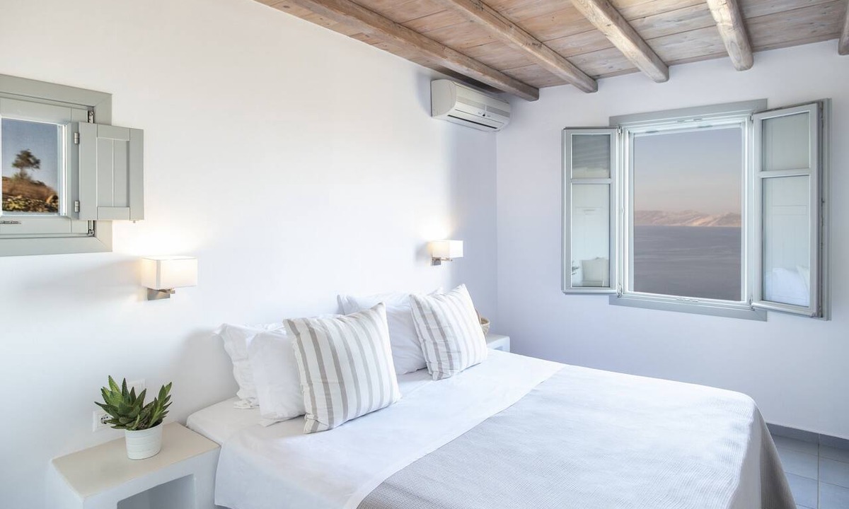 Ano Meria House | Provalma