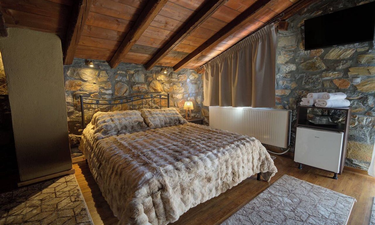 Naousa Apartment | Remos Villas - Luxury Lofts in Northern Greece