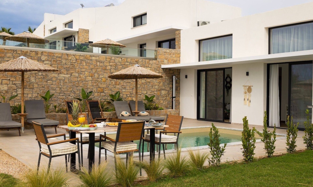 Nea Propontida Villa | Rocky Villa – 2 Bedroom Private Pool, Garden & Nature Views | Halkidiki Retreat