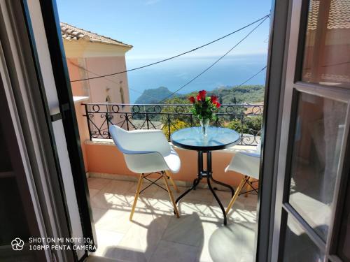 Lakones Apartment | San Vlassis Area Apartment