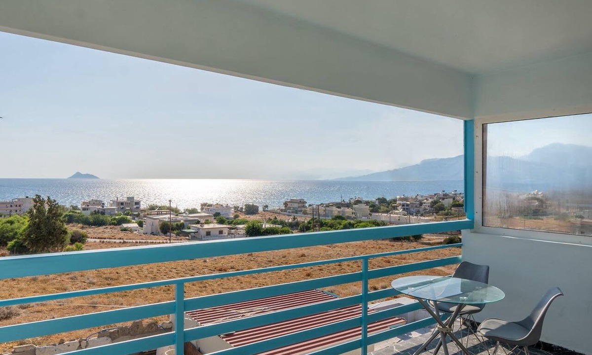 Kalamaki Apartment | Sea and Silence Sea View Apartment - 2 minutes walk to the beach