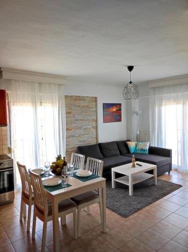 Agia Triada Apartment | Sea Breeze Apartment