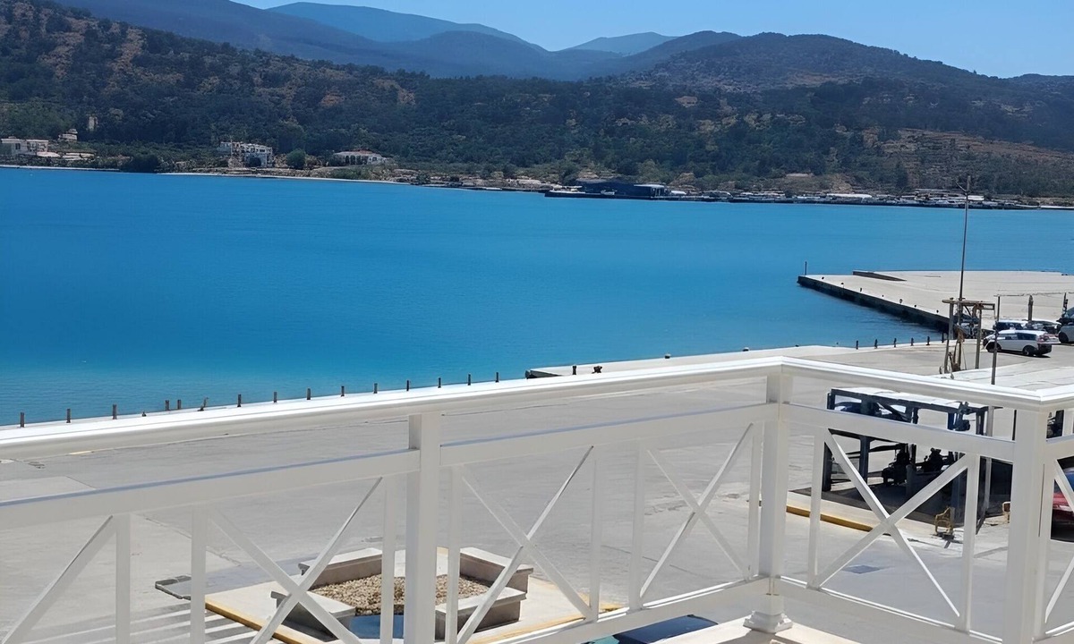 Argostoli Town Apartment | SeafrontView Penthouse