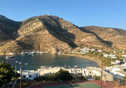 Kamares Apartment | Sifnos Sunset