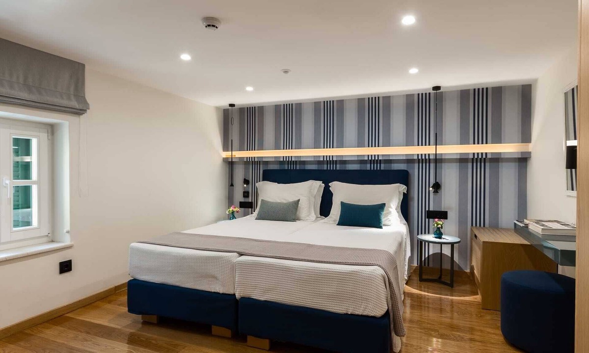 Old Town House | Signature Suite Cantons View