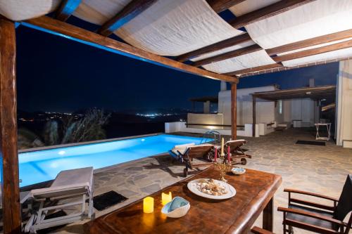 Mykonos Villa | Siourdas Mykonos Villas