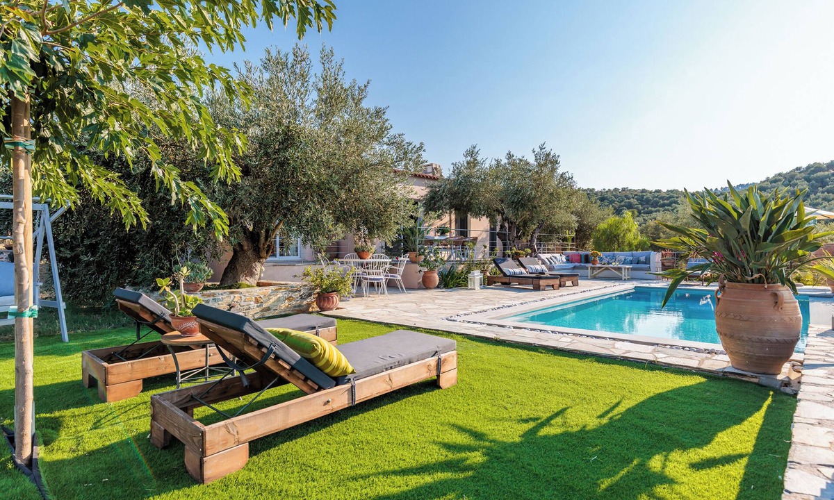 Skopelos Town Villa | Skopelos Blue Heaven Pool Villa in olive grove