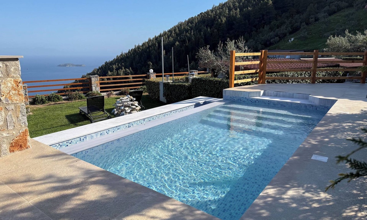 Skiathos Town Apartment | Small Villa Cora 3 bedrooms