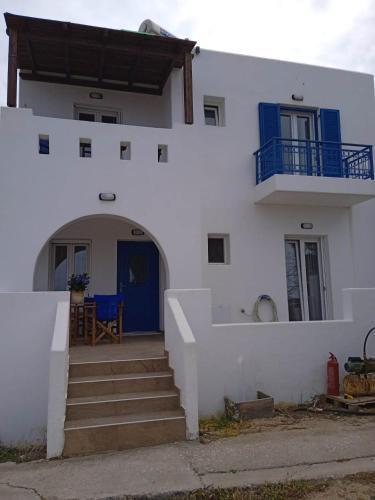 Ag. Georgios Apartment | SOHOROS STUDIOS