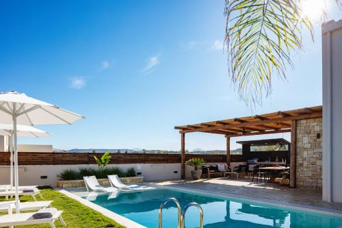 Paralia Kourna Villa | Solis Villa, with Heated Pool & 5 minutes to Beach, By ThinkVilla