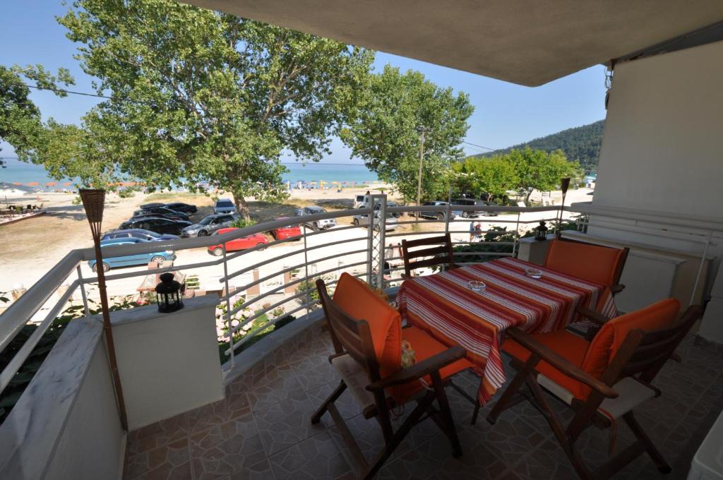 Skala Potamias Apartment | Studios Giannakis