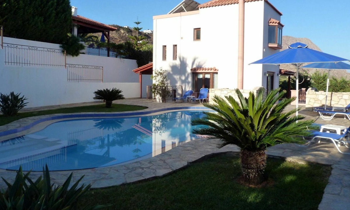 Katochori Villa | Stunning private villa with WIFI, A/C, hot tub, private pool, TV, terrace, panoramic view, parking