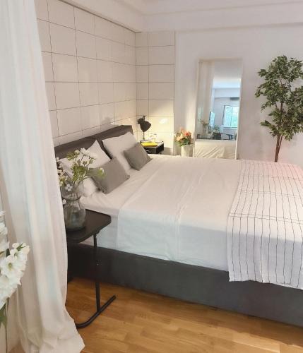 Igoumenitsa Apartment | Stylish & Cozy Studio